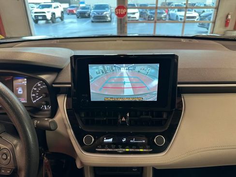 Certified 2024 Toyota Corolla Cross L FWD image 21