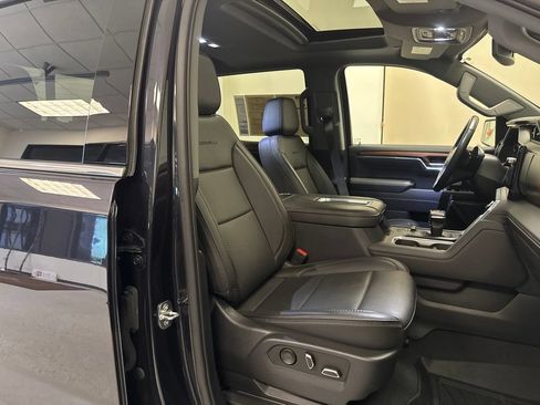 Used 2022 GMC Sierra 1500 Denali AWD/4WD image 33