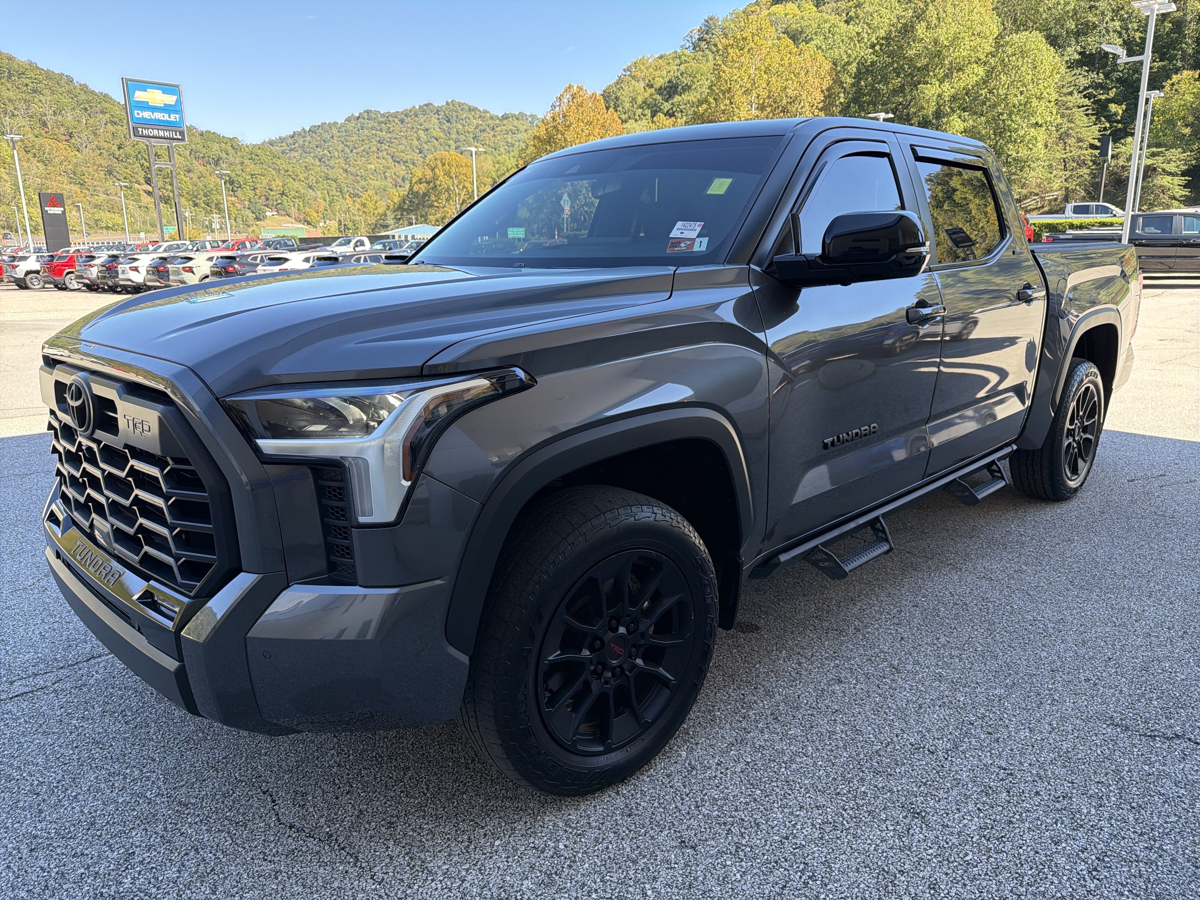 Used 2025 Toyota Tundra Limited w/ TRD Off-Road Package AWD/4WD image 4