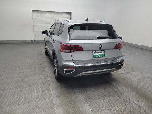 Used 2022 Volkswagen Taos SE w/ IQ.Drive SE Package AWD/4WD image 5
