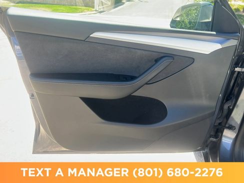 Used 2023 Tesla Model Y Long Range AWD/4WD image 10