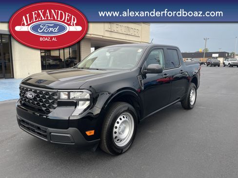 New 2025 Ford Maverick XL image 1