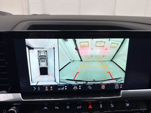 New 2026 GMC Sierra 1500 SLT w/ SLT Premium Plus Package AWD/4WD image 30