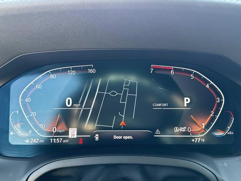 Used 2020 BMW 330i xDrive Sedan w/ M Sport Package image 30