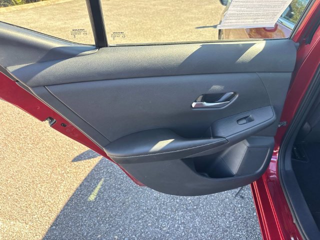 Used 2022 Nissan Sentra SV w/ All-Weather Package FWD image 14