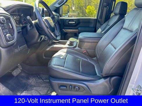 Used 2023 Chevrolet Silverado 2500 High Country w/ Z71 Off-Road Package AWD/4WD image 8