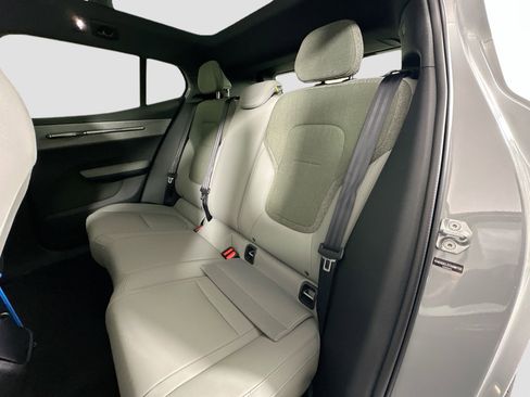 New 2026 Volvo EX30 Cross Country Ultra image 23