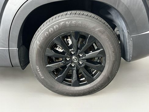 Used 2025 MAZDA CX-50 AWD 2.5 S w/ Premium Package image 11