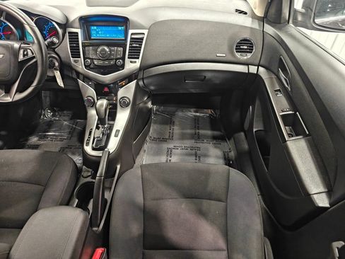 Used 2015 Chevrolet Cruze LT FWD image 26