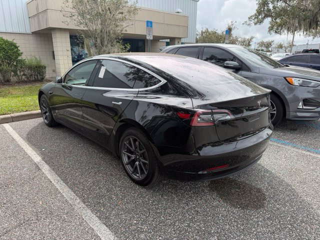 Used 2018 Tesla Model 3 Long Range RWD image 9