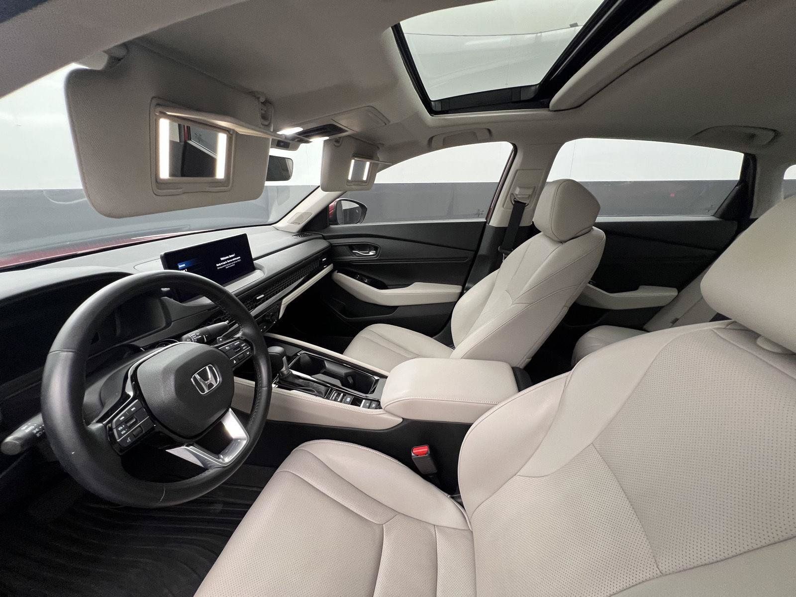 Used 2024 Honda Accord Touring image 13