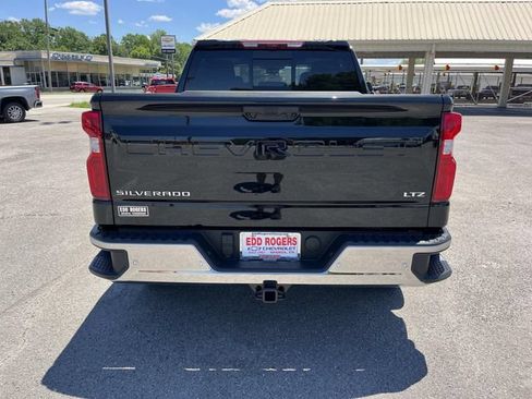 New 2026 Chevrolet Silverado 1500 LTZ w/ LTZ Premium Package AWD/4WD image 5