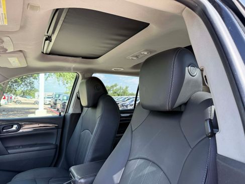 Used 2017 Buick Enclave Leather w/ Enclave Sport Touring Edition FWD image 11