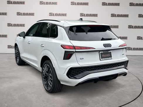New 2026 Audi Q3 quattro 2.0T AWD/4WD image 3