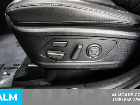 Used 2024 Kia Sorento SX Prestige image 32