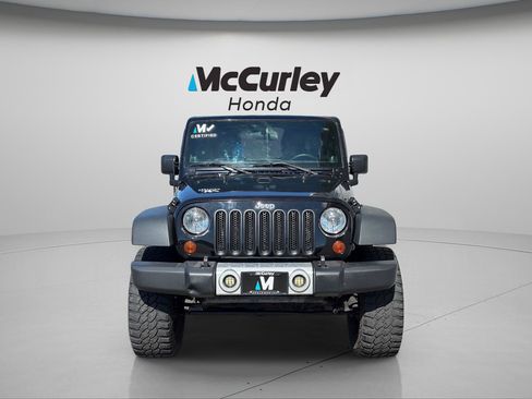 Used 2012 Jeep Wrangler Unlimited Sport w/ Black Appearance Group AWD/4WD image 7