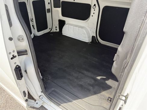 Used 2020 Nissan NV200 SV image 3