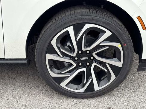 New 2026 Lincoln Navigator Black Label image 9