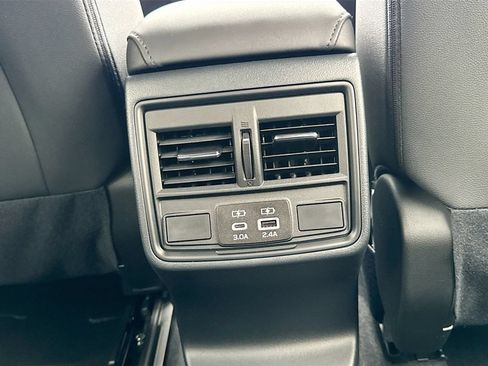 New 2026 Subaru Outback Premium AWD/4WD image 32