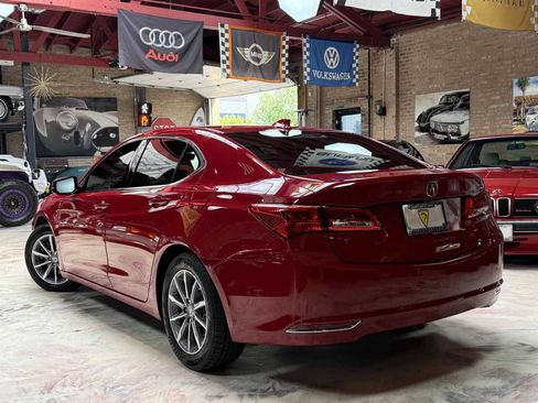 Used 2018 Acura TLX FWD image 6