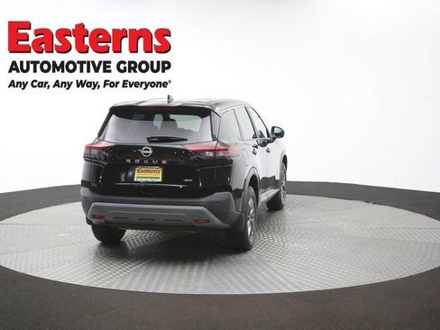 Used 2023 Nissan Rogue S AWD/4WD image 33