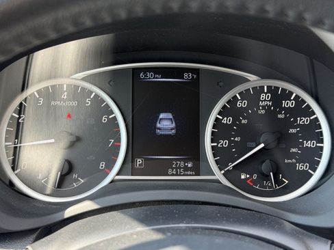 Used 2017 Nissan Sentra SV FWD image 14