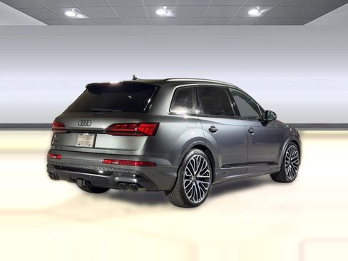 New 2026 Audi SQ7 Prestige AWD/4WD image 9