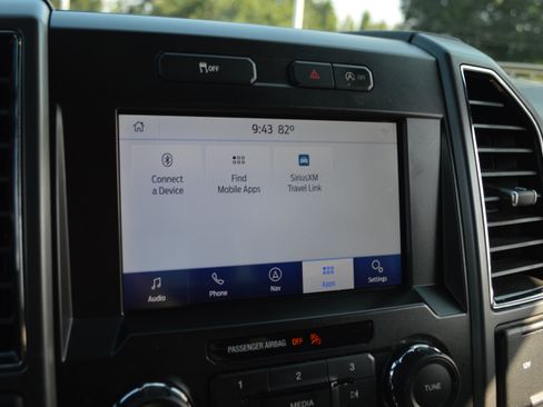 Used 2020 Ford F150 XLT w/ Equipment Group 302A Luxury RWD image 20