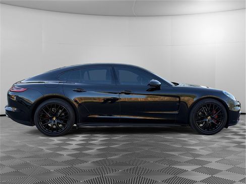 Used 2018 Porsche Panamera 4S image 6