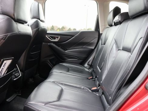 Used 2020 Subaru Forester Touring image 19