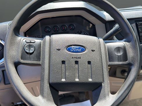 Used 2008 Ford F350 XLT AWD/4WD image 12