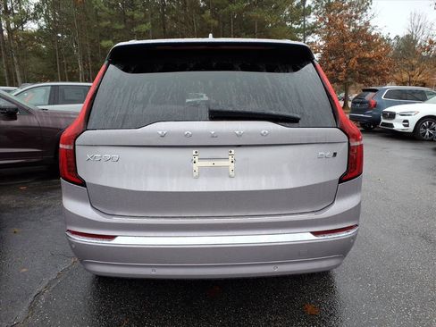 New 2026 Volvo XC90 B6 Plus w/ Protection Package Premier image 4