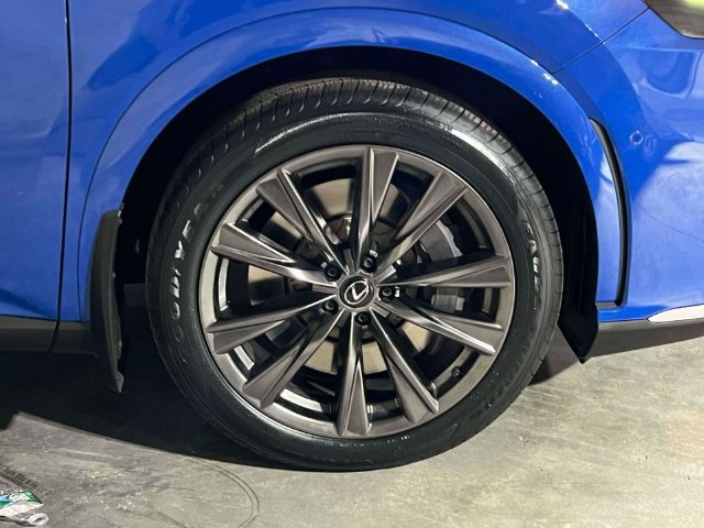 Used 2023 Lexus RX 350 F Sport w/ Accessory Package AWD/4WD image 4