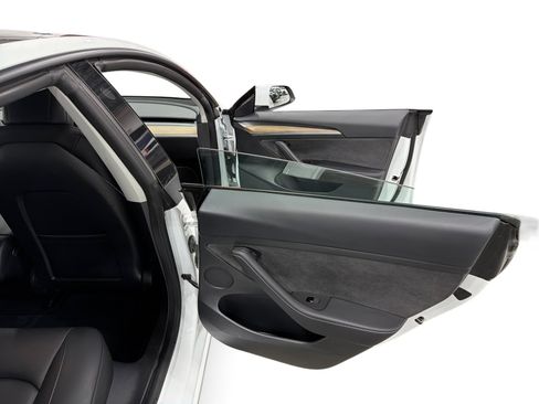Certified 2023 Tesla Model 3 Long Range AWD/4WD image 12