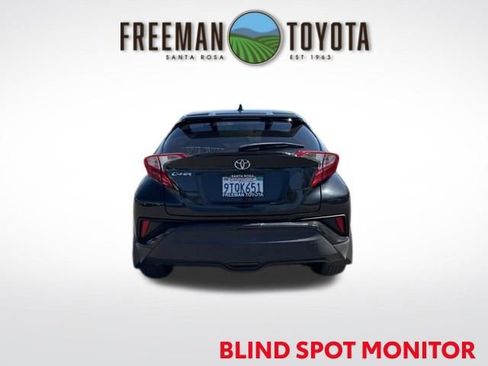 Used 2021 Toyota C-HR XLE FWD image 6
