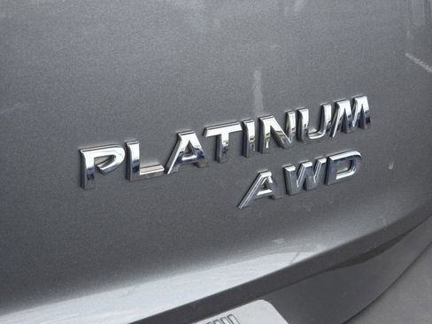 Used 2023 Nissan Rogue Platinum w/ Platinum Premium Package AWD/4WD image 17