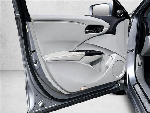 Used 2018 Acura RDX FWD image 17