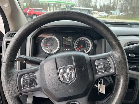 Used 2016 RAM 3500 Tradesman w/ Chrome Appearance Group image 18