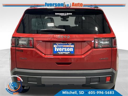 New 2026 Jeep Cherokee Laredo image 6