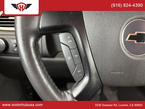 Used 2008 Chevrolet Tahoe LTZ w/ LTZ Preferred Equipment Group AWD/4WD image 23