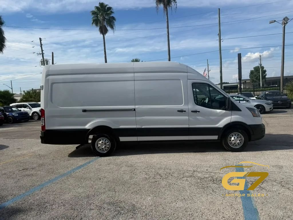 Used 2023 Ford Transit 250 148 High Roof Extended AWD image 3