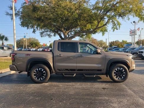 Used 2023 Nissan Frontier PRO-4X w/ Pro Convenience Package image 3