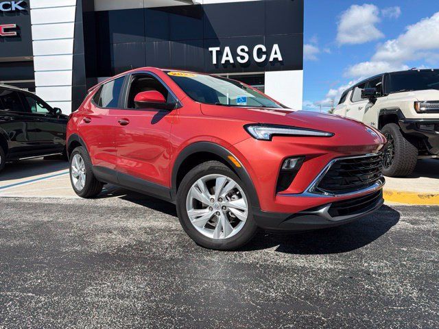 Used 2024 Buick Encore GX Preferred FWD image 1