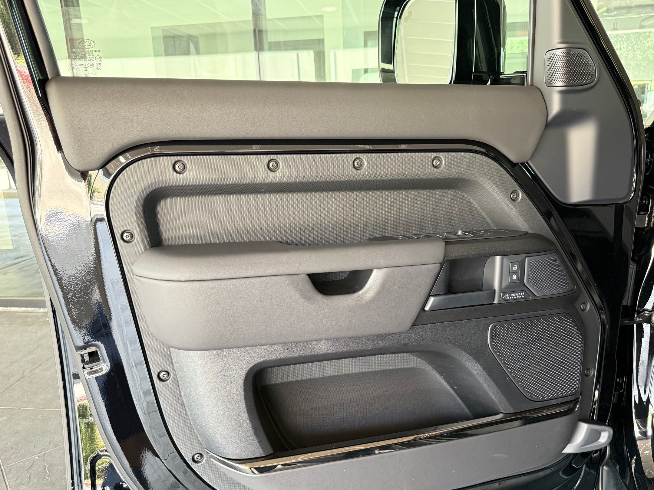 New 2026 Land Rover Defender 110 OCTA AWD/4WD image 23