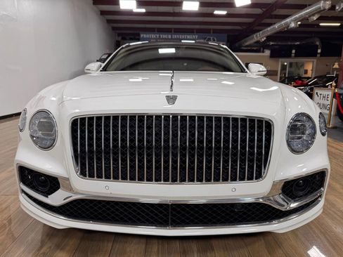 Used 2020 Bentley Flying Spur W12 AWD/4WD image 4