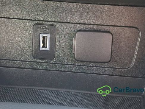 Used 2018 Ford Escape SEL AWD/4WD image 27