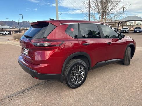 Certified 2025 Nissan Rogue S image 9