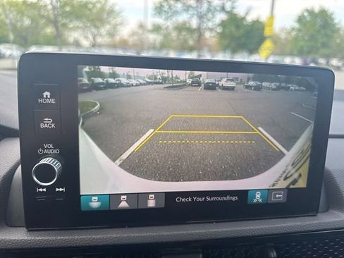 Used 2024 Honda CR-V EX-L image 9