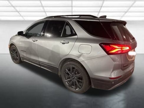 Certified 2023 Chevrolet Equinox RS w/ RS Leather Package image 3