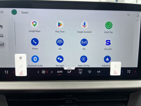 Used 2025 Ford Explorer ST-Line w/ Premium Package image 33